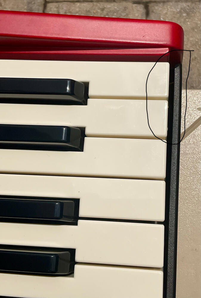 Blem #1 Slight Gap in metal key panel